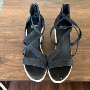 Elegant Black Strappy Women's Shoes